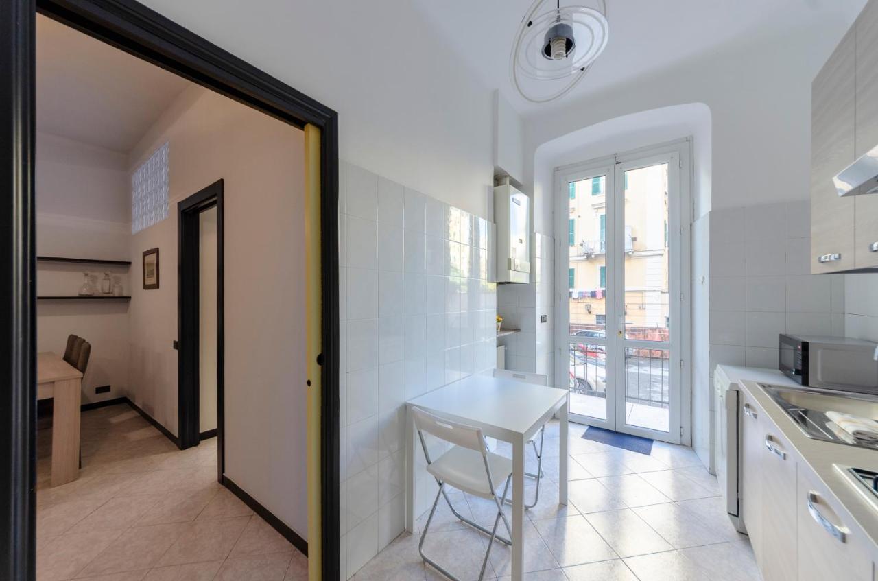 Altido Modern Flat For 6 In The Heart Of Genova Foce Apartment Bagian luar foto